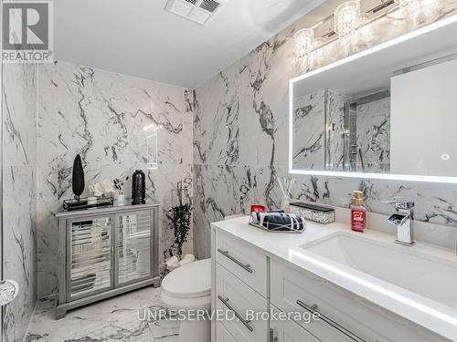 #1403 -2901 Kipling Ave, Toronto, ON - Indoor Photo Showing Bathroom