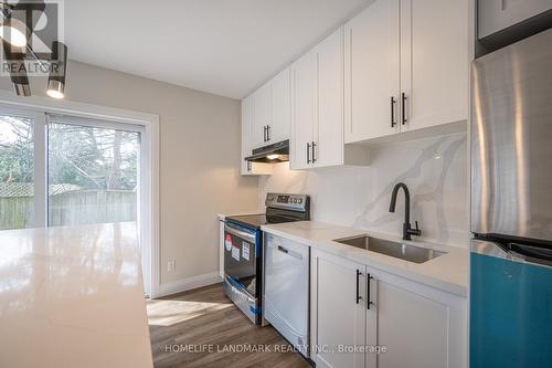 685 Frederick St, Kitchener, ON - Indoor Photo Showing Kitchen With Upgraded Kitchen