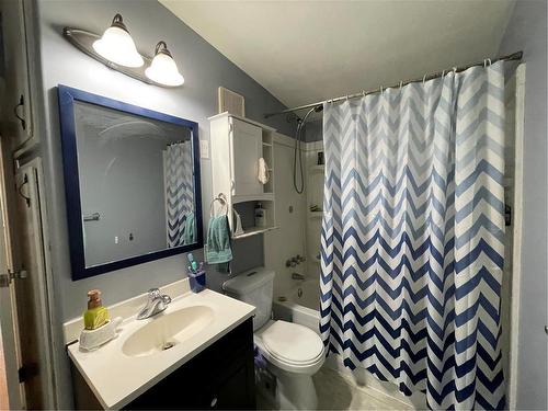235052 Highway 486 Highway S, Swan River, MB - Indoor Photo Showing Bathroom