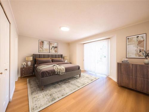 3745 Elworthy Pl, Nanaimo, BC - Indoor Photo Showing Bedroom