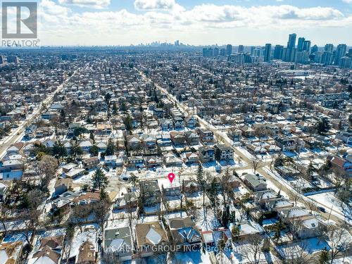 10 Waring Crt, Toronto, ON - Outdoor With View