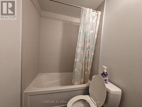 4208 - 8 Eglinton Avenue E, Toronto, ON - Indoor Photo Showing Bathroom