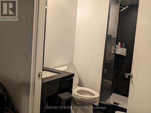 #4208 -8 Eglinton Ave E, Toronto, ON - Indoor Photo Showing Bathroom