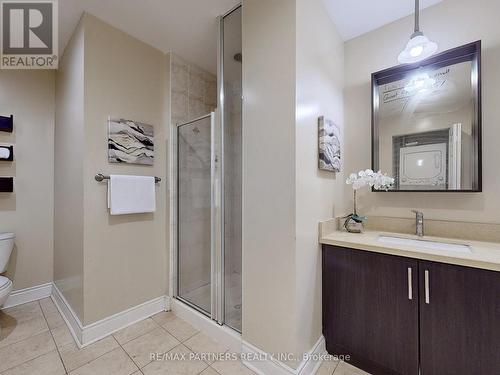#210 -21 Olive Ave, Toronto, ON - Indoor Photo Showing Bathroom