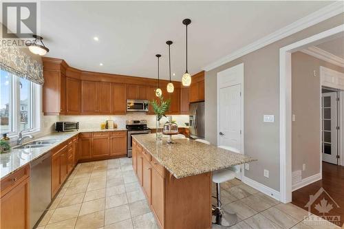59 Bristling Crescent, Ottawa, ON - Indoor Photo Showing Kitchen With Double Sink With Upgraded Kitchen