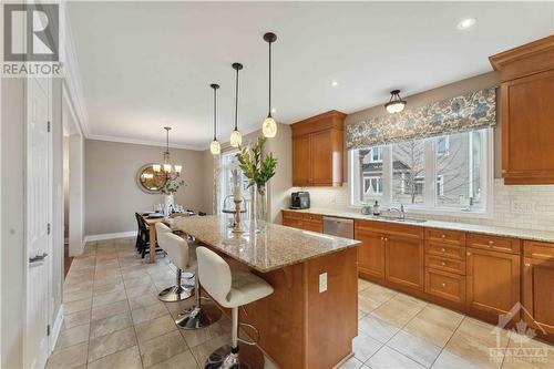 59 Bristling Crescent, Ottawa, ON - Indoor Photo Showing Kitchen With Upgraded Kitchen