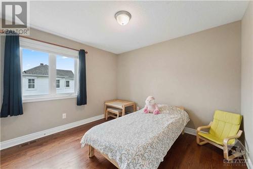 59 Bristling Crescent, Ottawa, ON - Indoor Photo Showing Bedroom