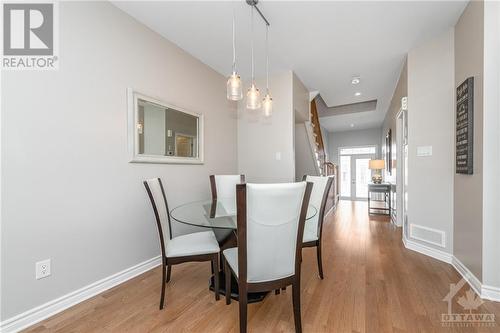 754 Putney Crescent, Ottawa, ON - Indoor Photo Showing Dining Room