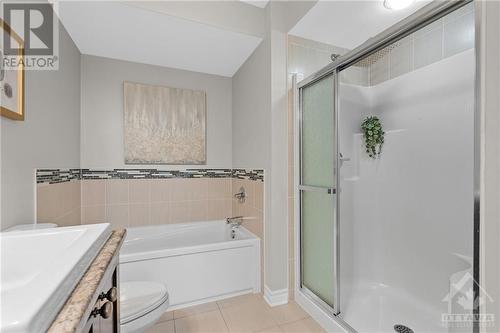 140 Wild Senna Way, Ottawa, ON - Indoor Photo Showing Bathroom