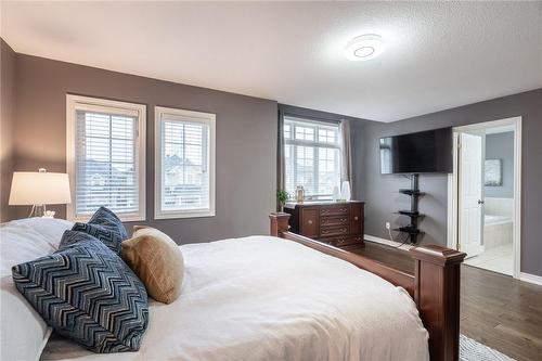 4665 Huffman Road, Burlington, ON - Indoor Photo Showing Bedroom
