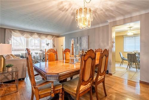 5061 University Avenue, Niagara Falls, ON - Indoor Photo Showing Dining Room