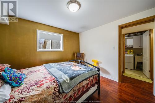 1260 Settlers Street, Windsor, ON - Indoor Photo Showing Bedroom