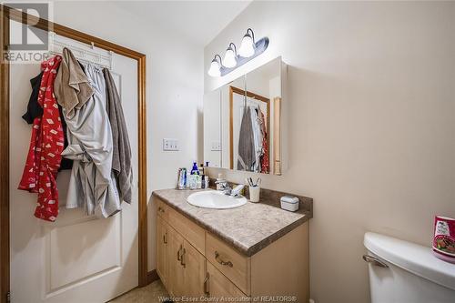 1260 Settlers Street, Windsor, ON - Indoor Photo Showing Bathroom