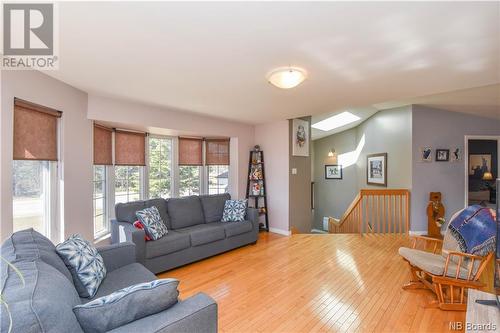 4350 Principale Street, Tracadie, NB - Indoor Photo Showing Living Room