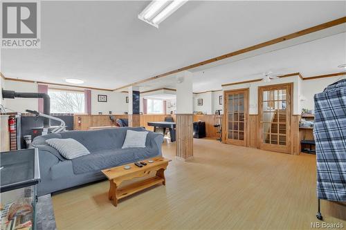 6 Kennedy Court, St George, NB - Indoor Photo Showing Living Room