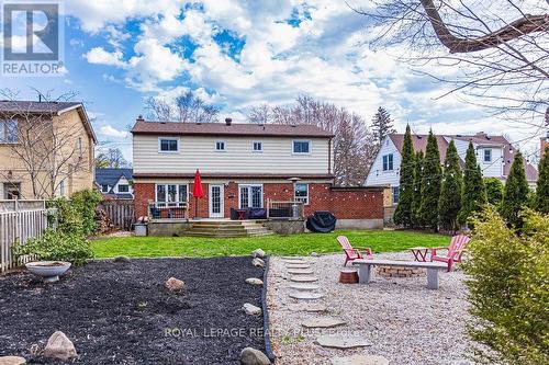 897 Melton Dr, Mississauga, ON - Outdoor With Deck Patio Veranda