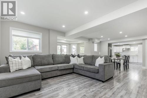 1 Timberland Crescent, Wasaga Beach, ON - Indoor Photo Showing Living Room