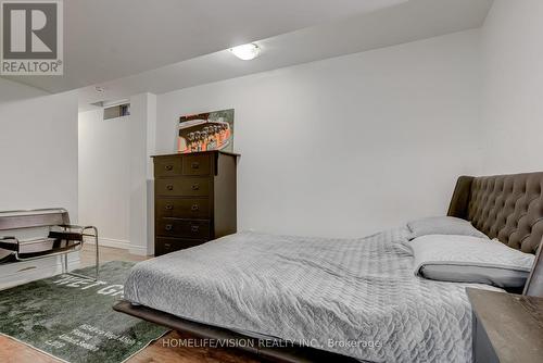 169 Larratt Lane, Richmond Hill, ON - Indoor Photo Showing Bedroom