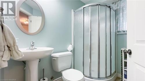 Lower Level Bath - 838 23Rd Street E, Owen Sound, ON - Indoor Photo Showing Bathroom
