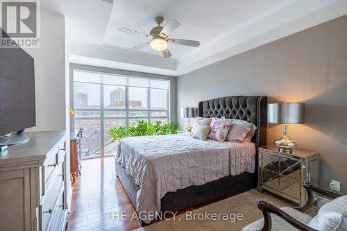 605 - 399 Elizabeth Street, Burlington, ON - Indoor Photo Showing Bedroom