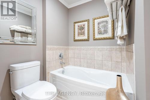 #605 -399 Elizabeth St, Burlington, ON - Indoor Photo Showing Bathroom