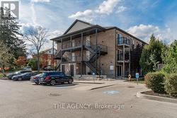 2A - 185 WINDALE CRESCENT  Kitchener, ON N2E 3H4