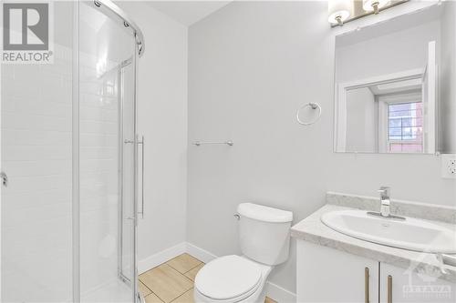 259-261 Somerset Street E Unit#6, Ottawa, ON - Indoor Photo Showing Bathroom