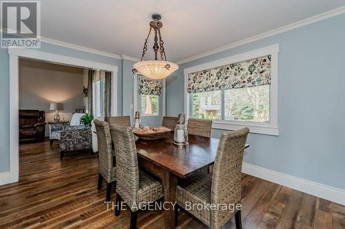 25 Brian Drive, Brant, ON - Indoor Photo Showing Dining Room