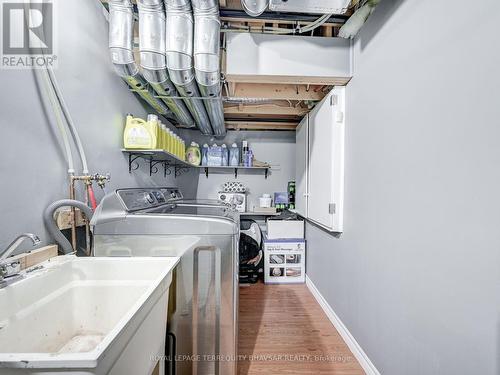 83 Sorrento St, Kitchener, ON - Indoor Photo Showing Laundry Room