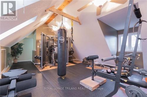 31 Bayside Court, London, ON - Indoor Photo Showing Gym Room