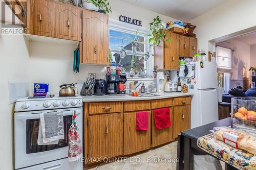 140 William Street, Belleville, ON - Indoor Photo Showing Kitchen
