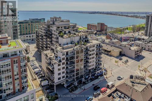611 - 399 Elizabeth Street E, Burlington, ON - Outdoor With Body Of Water With View