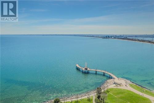 611 - 399 Elizabeth Street E, Burlington (Brant), ON - Outdoor With Body Of Water With View