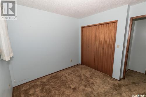 746 Alberta Avenue, Kerrobert, SK - Indoor Photo Showing Other Room