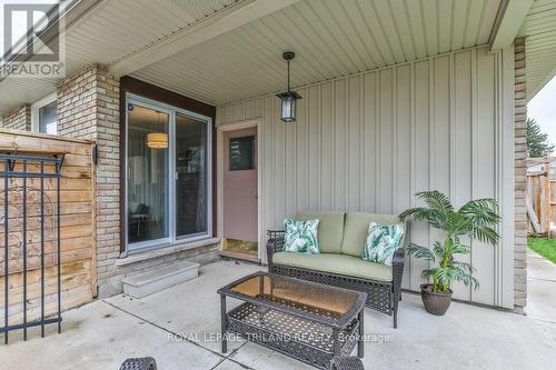 834 Viscount Rd, London, ON - Outdoor With Deck Patio Veranda With Exterior