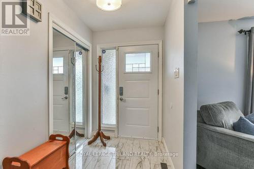 834 Viscount Road, London, ON - Indoor Photo Showing Other Room