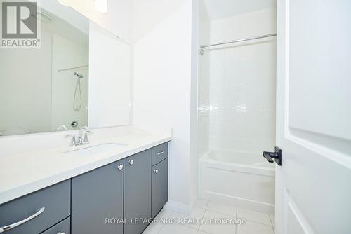 16 South Coast Circ, Fort Erie, ON - Indoor Photo Showing Bathroom