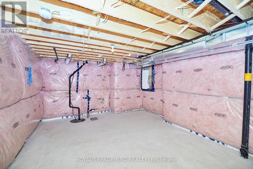 16 South Coast Circ, Fort Erie, ON - Indoor Photo Showing Basement