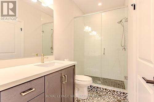 16 South Coast Circle, Fort Erie, ON - Indoor Photo Showing Bathroom