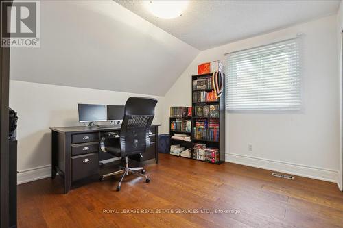 22 Daffodil Cres, Hamilton, ON - Indoor Photo Showing Office