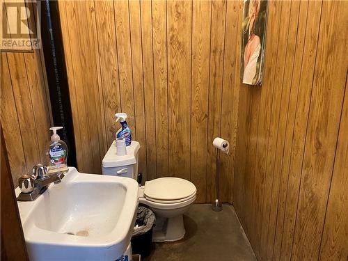 2 pc washroom main building - 2407 County Rd 46 Road, Brockville, ON 