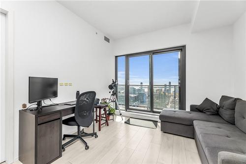 159 Dundas Street E|Unit #4103, Toronto, ON - Indoor Photo Showing Other Room