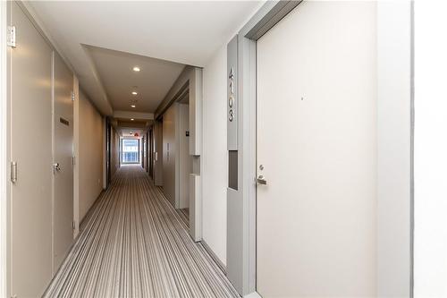 159 Dundas Street E|Unit #4103, Toronto, ON - Indoor Photo Showing Other Room