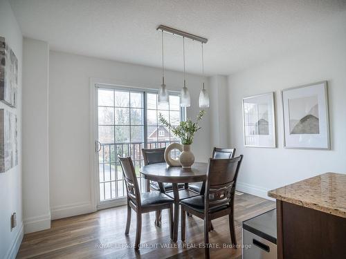 53 Woolwich St, Kitchener, ON - Indoor Photo Showing Dining Room