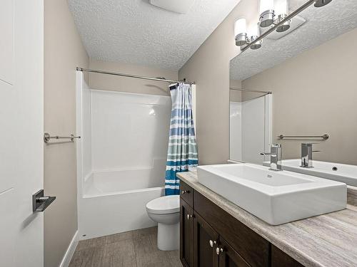 23-2030 Wallace Ave, Comox, BC - Indoor Photo Showing Bathroom