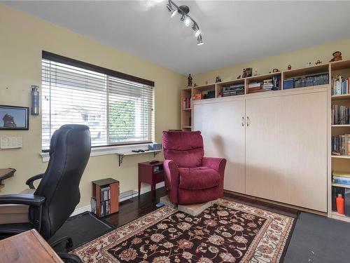 154 Vermont Dr, Campbell River, BC - Indoor Photo Showing Office