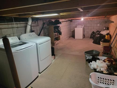 201 Langworthy Street, Schreiber, ON - Indoor Photo Showing Laundry Room