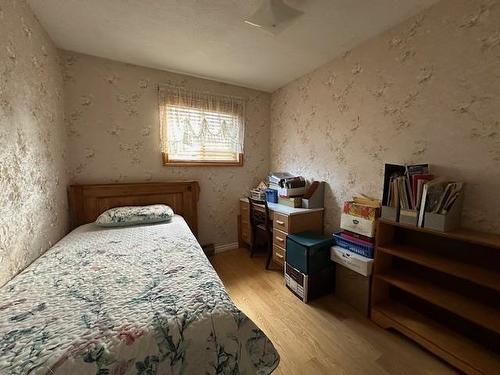 9 Grannies Road, Gorham Township, ON - Indoor Photo Showing Bedroom