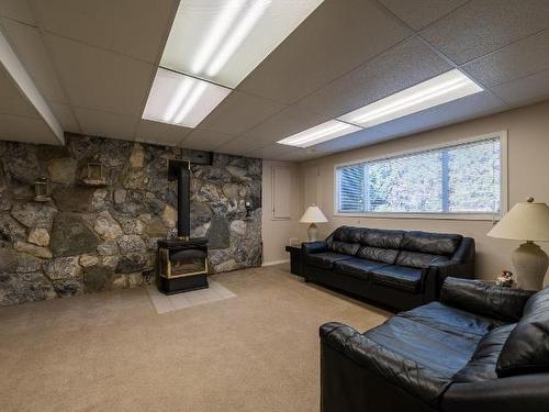 5101 Dallas Drive, Kamloops, BC - Indoor Photo Showing Other Room With Fireplace