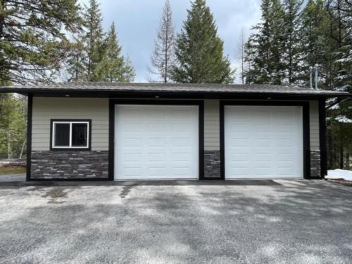 7801 Thompson Road, Kimberley, BC - Outdoor With Exterior